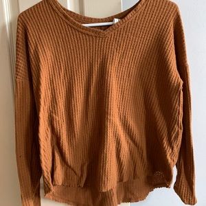 Rustic colored shirt from khols! Size small